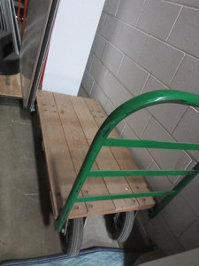 lot 158 image: FLAT BED CART