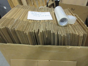 lot 166 image: PACKING BOXES WITH TAPE