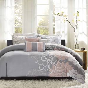lot 80 image: New Madison Park Brianna 6-Pc. Comforter Set - GrayBlush, TwinTwin XL