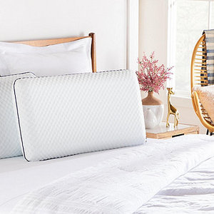 lot 71 image: New  (2) Linenspa Essentials Gel Memory Foam Pillow - King - MSRP $119.98