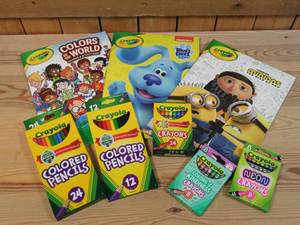 lot 27 image: Ultimate Coloring Lot