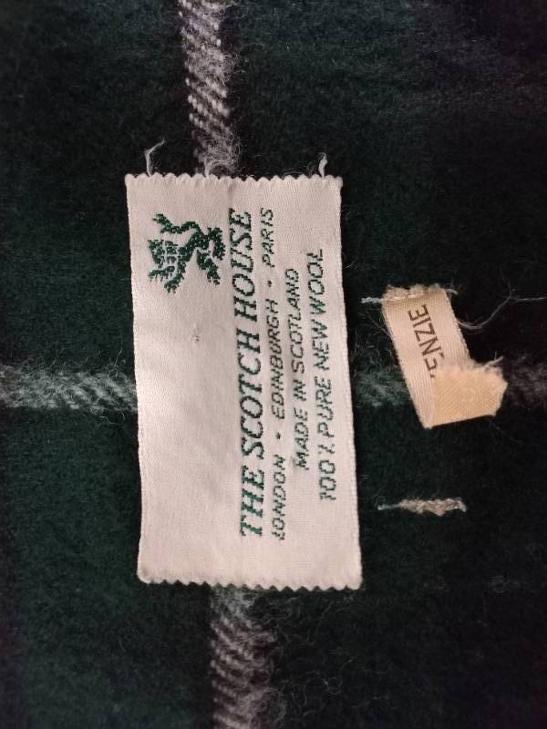 lot 3 image: Scotch House 100% Wool Blanket