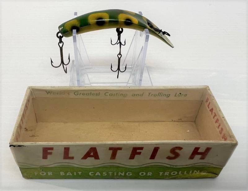 Vintage Helin Flatfish U20 Fron Color 3 1/4 Fishing Lure, Apple Valley  Treasures and Unique Finds