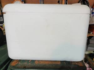 lot 13 image: Four Stryofoam Coolers