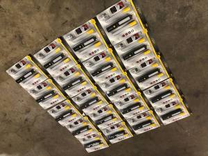 lot 35 image: Lot ofEmergency Automotive Light Kit by Defiant (20 Pieces) Customer Returns See Pictures