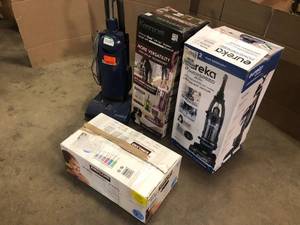 lot 36 image: Lot of Mixed Vacuums Various Models and Conditions and Diaper Box Customer Returns See Pictures