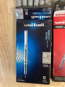 lot 121 image: Uniball Vision Pens