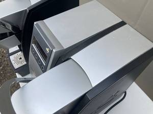 lot 2 image: Keurig K3000SE Coffee Makers