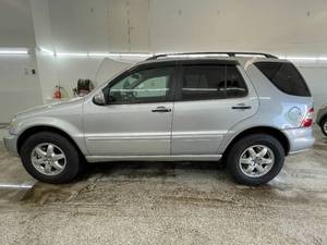 lot 13Z image: 2002 Mercedes-Benz M-Class ML 500 - AWD