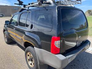 lot 2A image: 2001 Nissan Xterra SE - 1 OWNER - MANUAL - 4X4