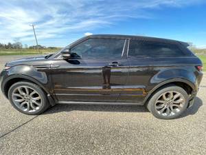 lot 1 image: 2013 Land Rover Range Rover Evoque Dynamic - AWD - 2 OWNERS