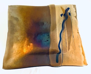 lot 54 image: Amazing Signed Art Glass Bowl by Debra Hall