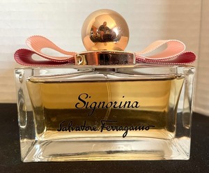 lot 79 image: Lovely Vintage Vanity Tray with Perfume and a Dabber including Hermes Twilly Perfume