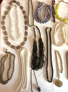 lot 158 image: Collection of Necklaces