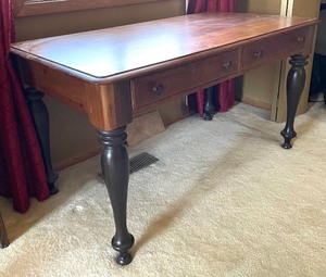 lot 172 image: Romweber Table  Desk with 2 Drawers