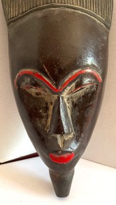 lot 186 image: Vintage Wooden Mask