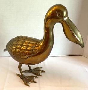 lot 192 image: Beautiful Brass Birds