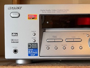 lot 201 image: Sony AMFM Stereo Receiver