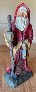 lot 260 image: Five Festive Santa Figurines