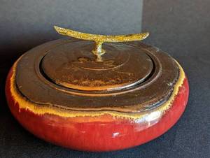 lot 132 image: Pair of Studio Pottery Urns Including a Mark Hines Piece