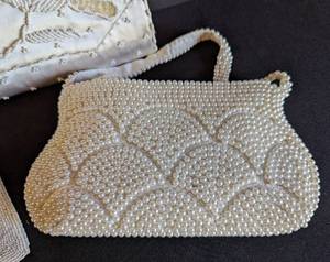 lot 237 image: Beaded Handbags and Wallet