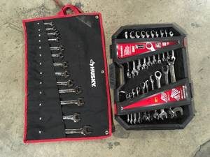 Lot of Wrench Sets  Customer Returns See Pictures