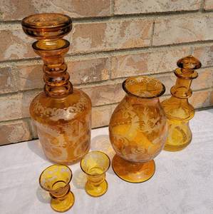 lot 32 image: Etched Czech Amber to Clear Bohemian Glass Collection  lot of 5