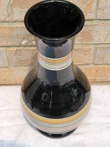 lot 38 image: Italian Rosenthal Netter Black Striped Vase