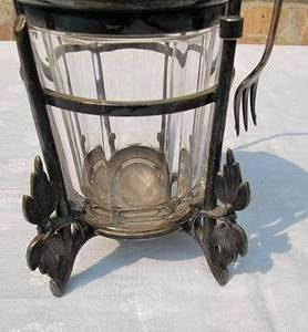 lot 48 image: Floral Footed Pickle Caster with Fork