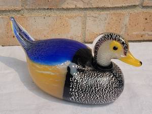lot 63 image: Colorful Art Glass Duck