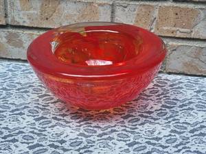 lot 138 image: Kosta Boda Tangerine Swirl Art Glass Bowl