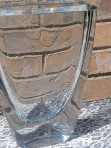 lot 150 image: Strombergshyttan Sweden Leaping Deer Etched Vase