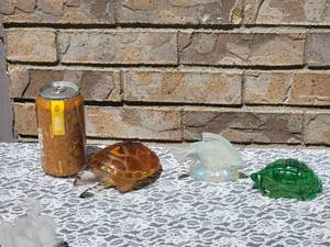 lot 101 image: Baccarat France Turtle Figurine Paperweight  Green