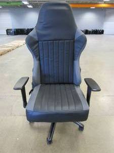 lot 402 image: Black & Gray Leather Office Chair