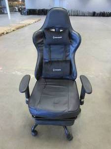 lot 422 image: Von Racer Black Gaming Chair with Massage Lumbar Support (SCUFF MARKS ON LEATHER, MISSING USB CONNECTOR FOR MASSAGE)