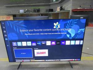 SAMSUNG 55-Inch Class QLED Q60B Series - 4K UHD Dual LED Quantum HDR Smart TV with Alexa Built-in (QN55Q60BAFXZA, 2022 Model) (LIGHT SCRATCHES IN MIDDLE OF SCREEN)