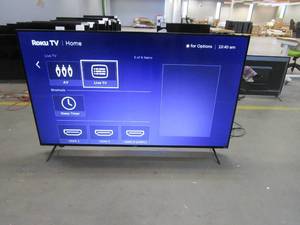 Element 70 4K UHD Roku Smart TV E4AA70R (CUTS BOTTOM CENTER OF SCREEN)