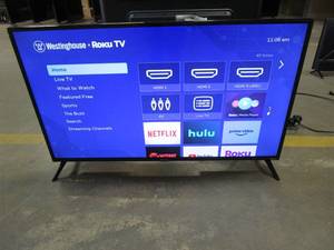 Westinghouse 42 Full HD Smart Roku TV WR42FX2002