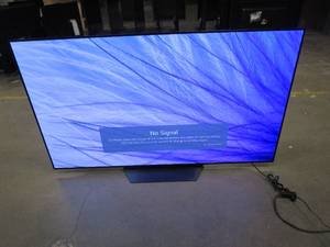 LG - 65 Class B2 Series OLED 4K UHD Smart webOS TV OLED65B2PUA (SCRATCHES IN CENTER)