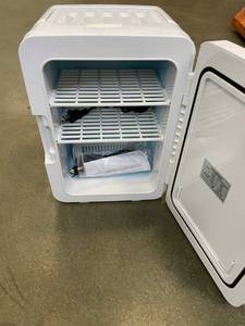 lot 111 image: Vevor Mini Fridge