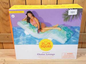 lot 151 image: Sun Squad Inflatable Chaise Lounge