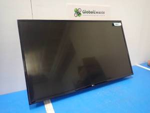 LG&nbsp43UH6100-UH 42 TV  Includes Power Cable  No Remote