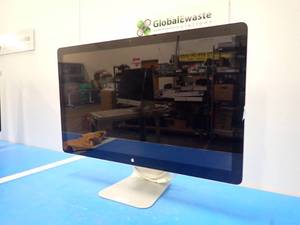 Apple&nbspThunderbolt Display A1316  27 screen with 2560 x 1440 resolution  60 Hz  Includes power and display cables