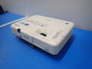 Epson&nbspH471A Projector  1280 x 800 resolution  4200 ANSI Lumens  Includes power cable  light is burned out