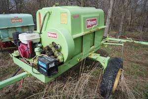Myers 6110 200 Gallon Tow Behind Sprayer