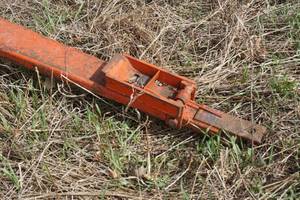 23HP Straw Spreader on Kory 6872 Ag Trailer