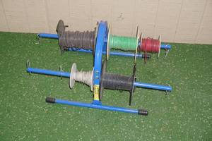 lot 4 image: Portable Wire Spool Holder