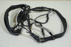 lot 46 image: Horze Brand Bling Bridle