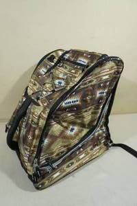 lot 72 image: Athalon Everything Boot Bag