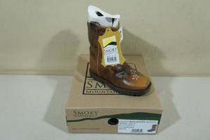 lot 78 image: Smoky Mountain Boots -Little Kids Size 8, FloralBrown